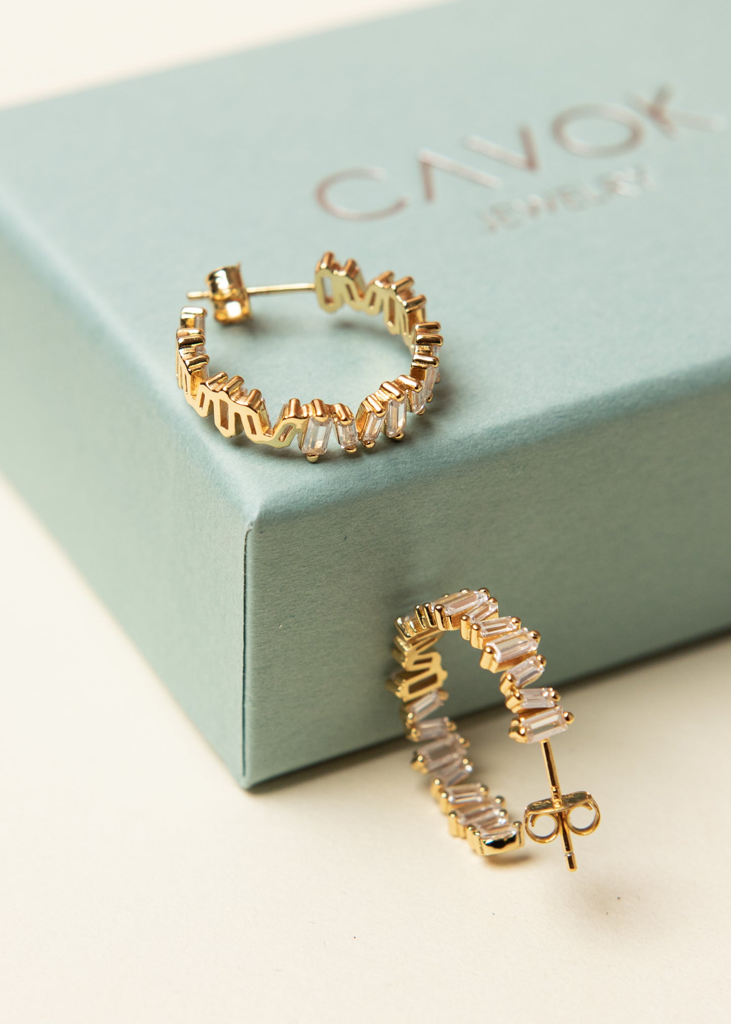 Sparkling Zirconia Earrings