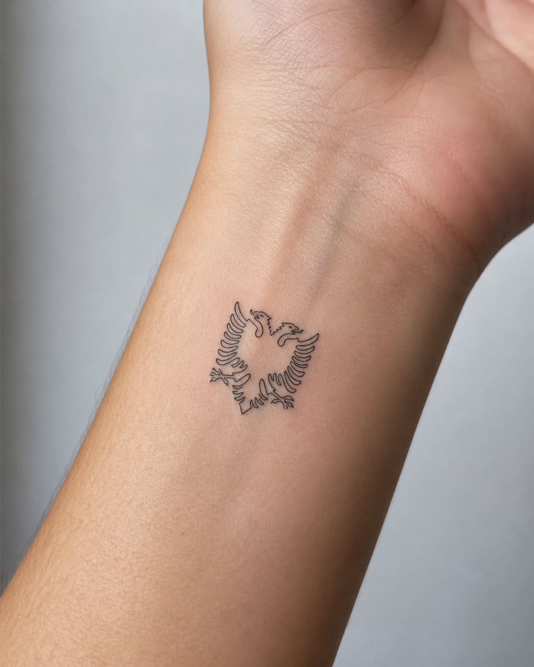 Das Albanische Adler Tattoo: Bedeutung, Geschichte & Symbolik