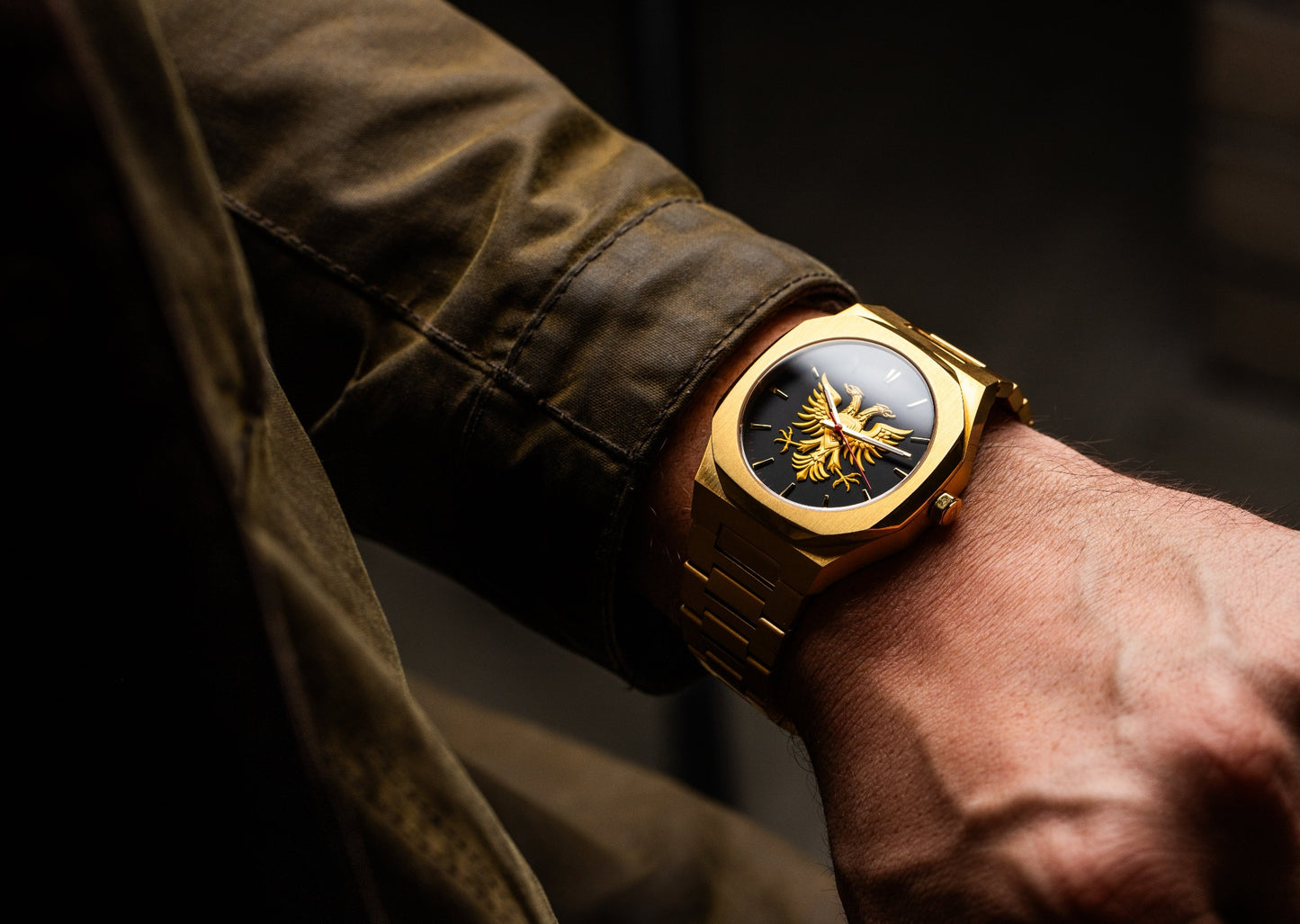 Albanian Eagle Watch Gold